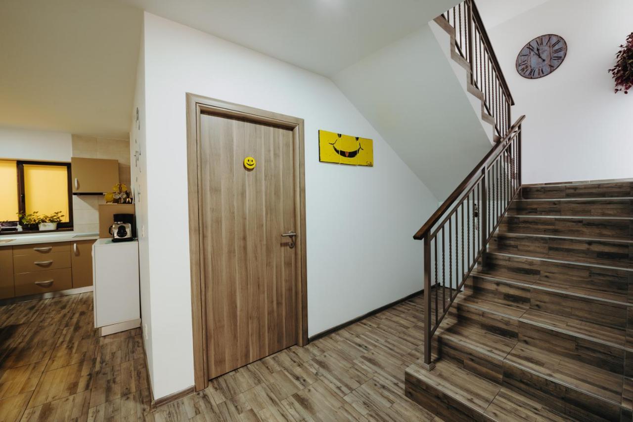 Pensiunea Smiley Turda Exterior foto